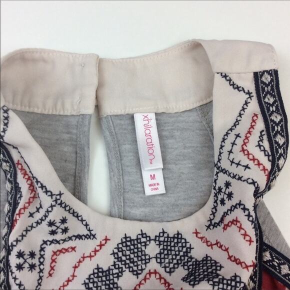 Xhilaration Sleeveless Embroidered Top

Medium - Picture 2 of 5